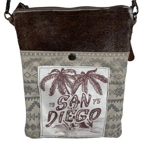 MYRA Bags San Diego 1978 Crossbody Bag